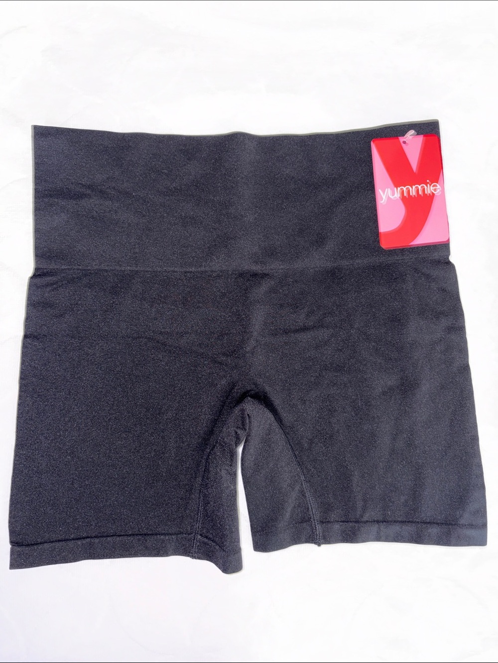 Yummie brand Seamless Women’s Shaping Shorts